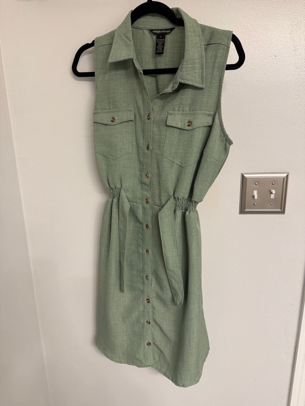 Sleeveless Button-Front Midi Dress in Sage Green